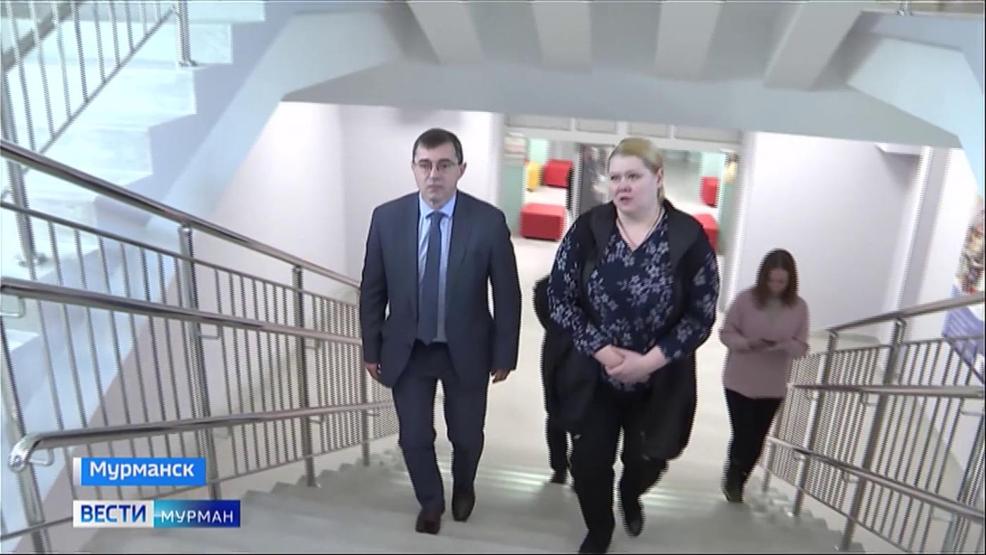 Обновленную первую школу в Мурманске посетил глава муниципалитета Игорь Морарь