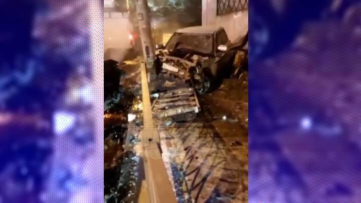 Автомобиль загорелся в результате ДТП в районе Мурманской областной больницы