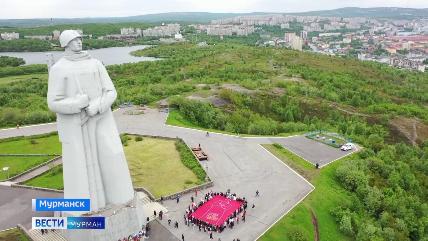 Со дня открытия памятника Алеше в Мурманске прошло 49 лет