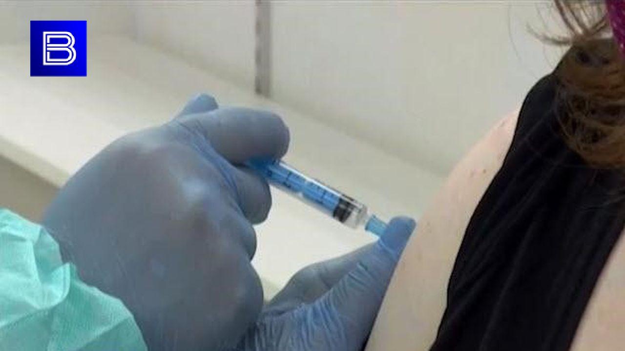 Жители Мурманска смогут пройти вакцинацию бесплатно в праздничные дни