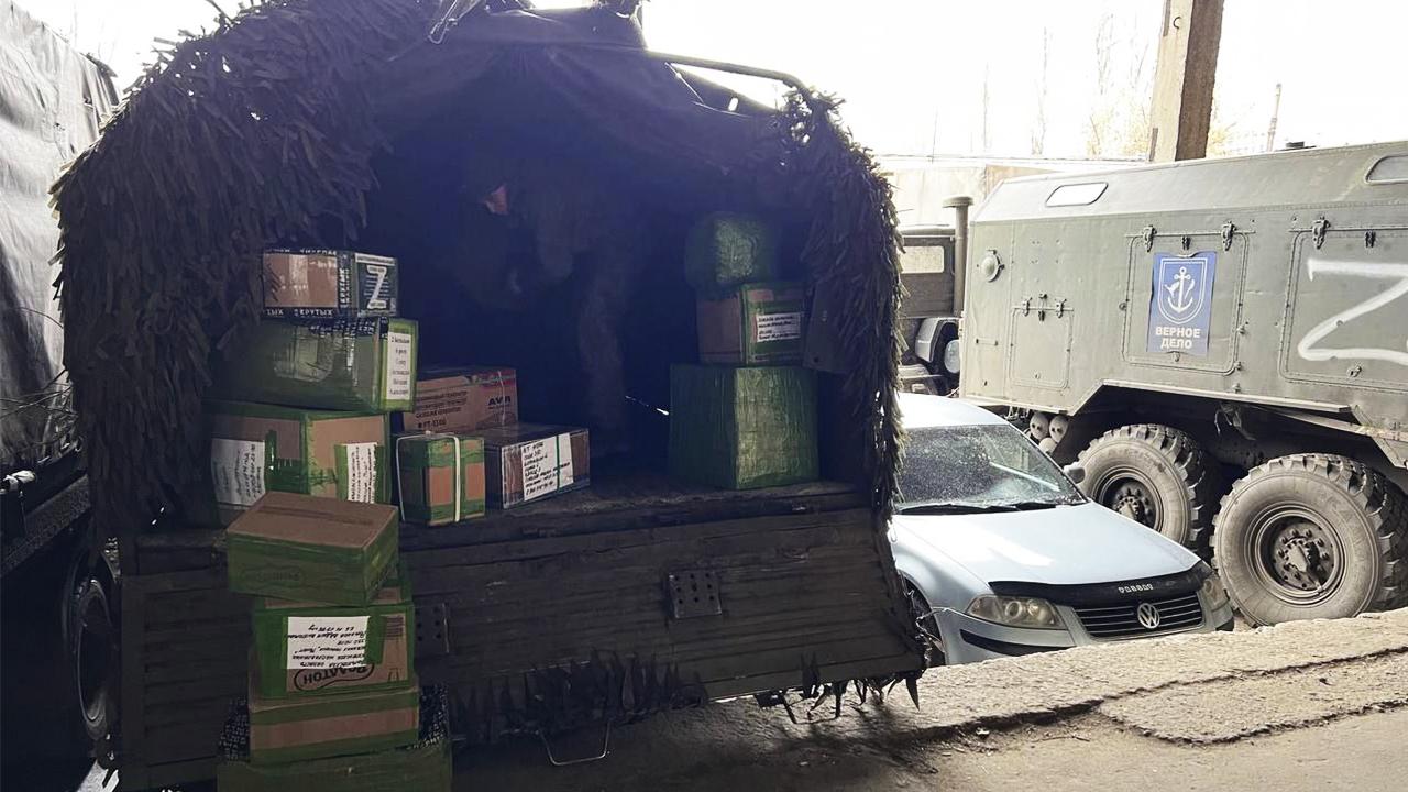 Более 20 тонн гуманитарной помощи для участников СВО из Мурманской области прибыли в Луганск