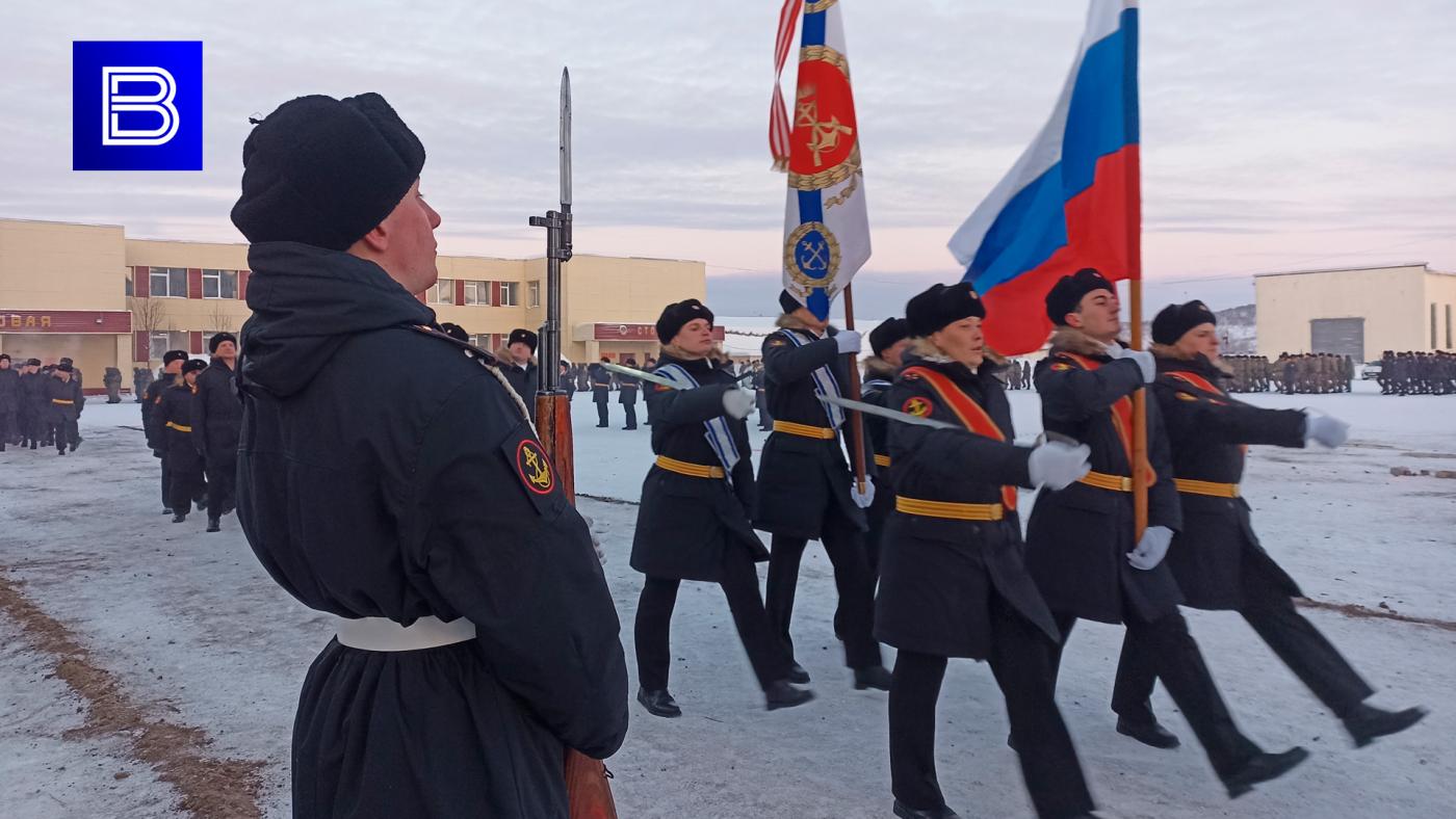 В День морской пехоты в Мурманской области почтили память павших воинов