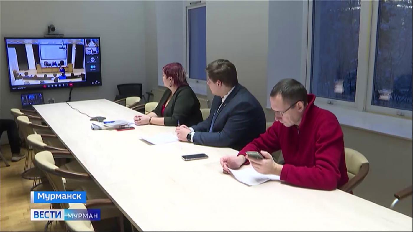 Участники штаба общественного наблюдения за выборами в Мурманской области провели круглый стол в Ленинградском университете
