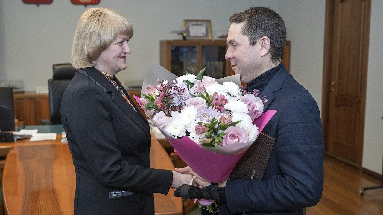 Андрей Чибис встретился с первым замглавы администрации Мурманска Валентиной Доцник