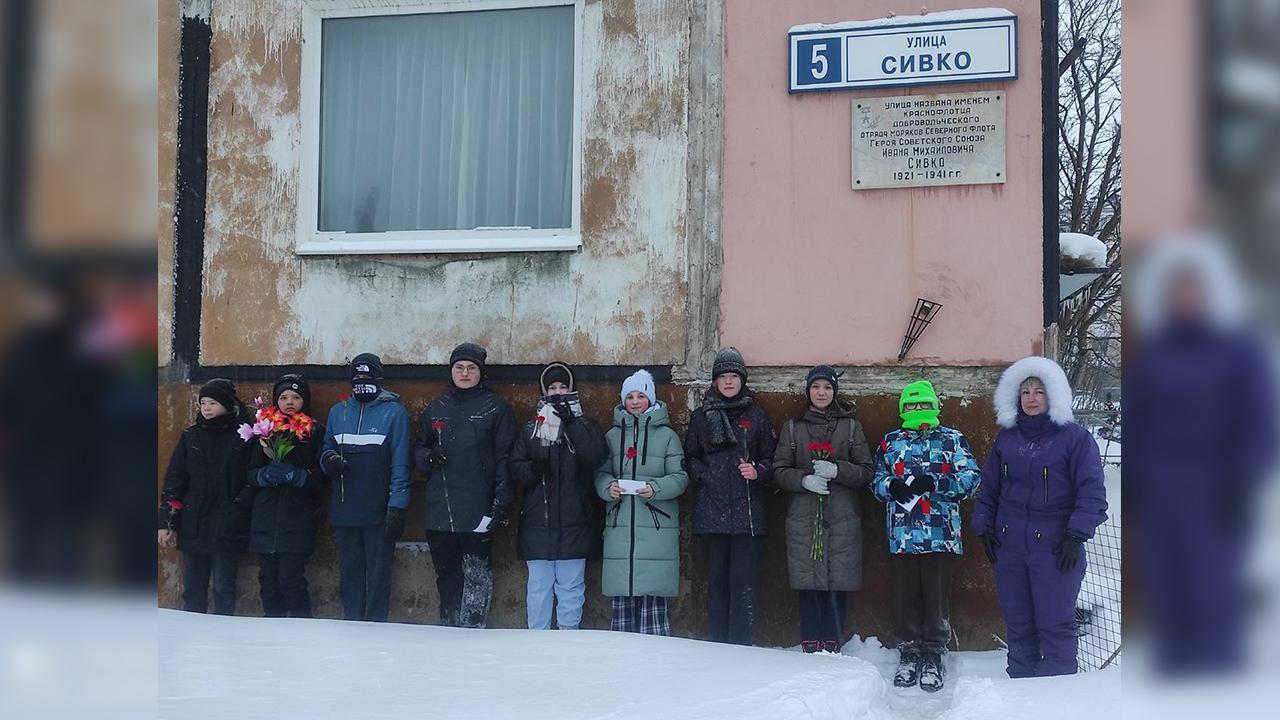 В Североморске прошла вахта памяти, посвященная Герою Советского Союза Ивану Сивко