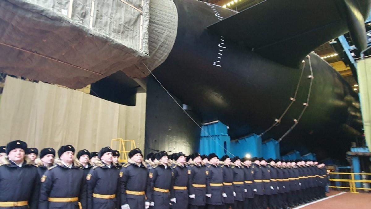 Атомный подводный крейсер &quot;Князь Пожарский&quot; торжественно спустили на воду в Северодвинске