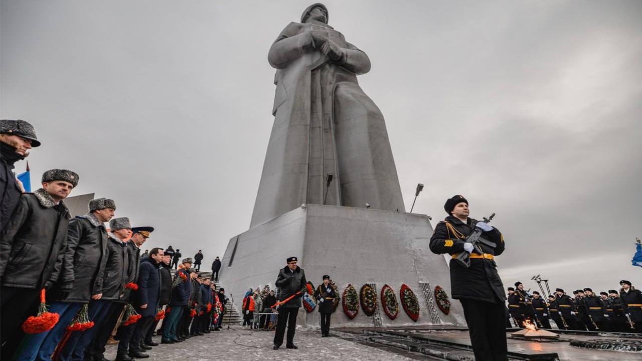 Игорь Морарь и Юрий Сердечкин поздравили северян с Днем защитника Отечества