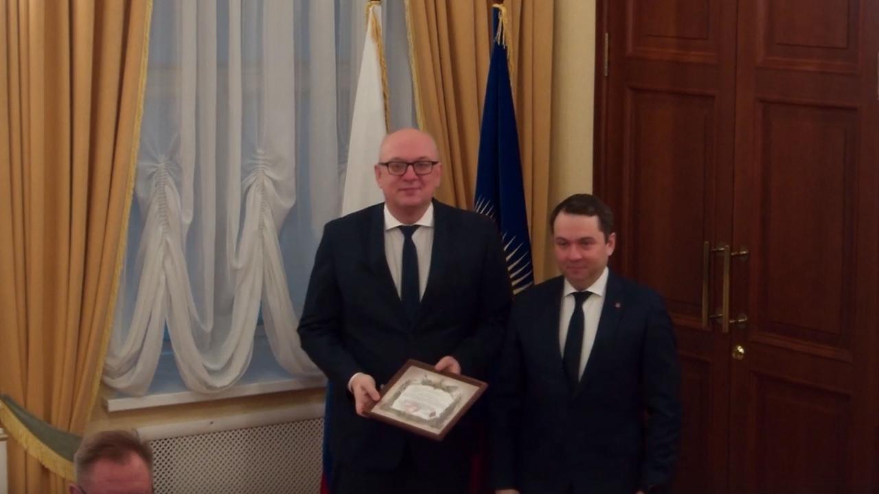 Владимир Евменьков удостоился почетной грамоты первого заместителя министра обороны России