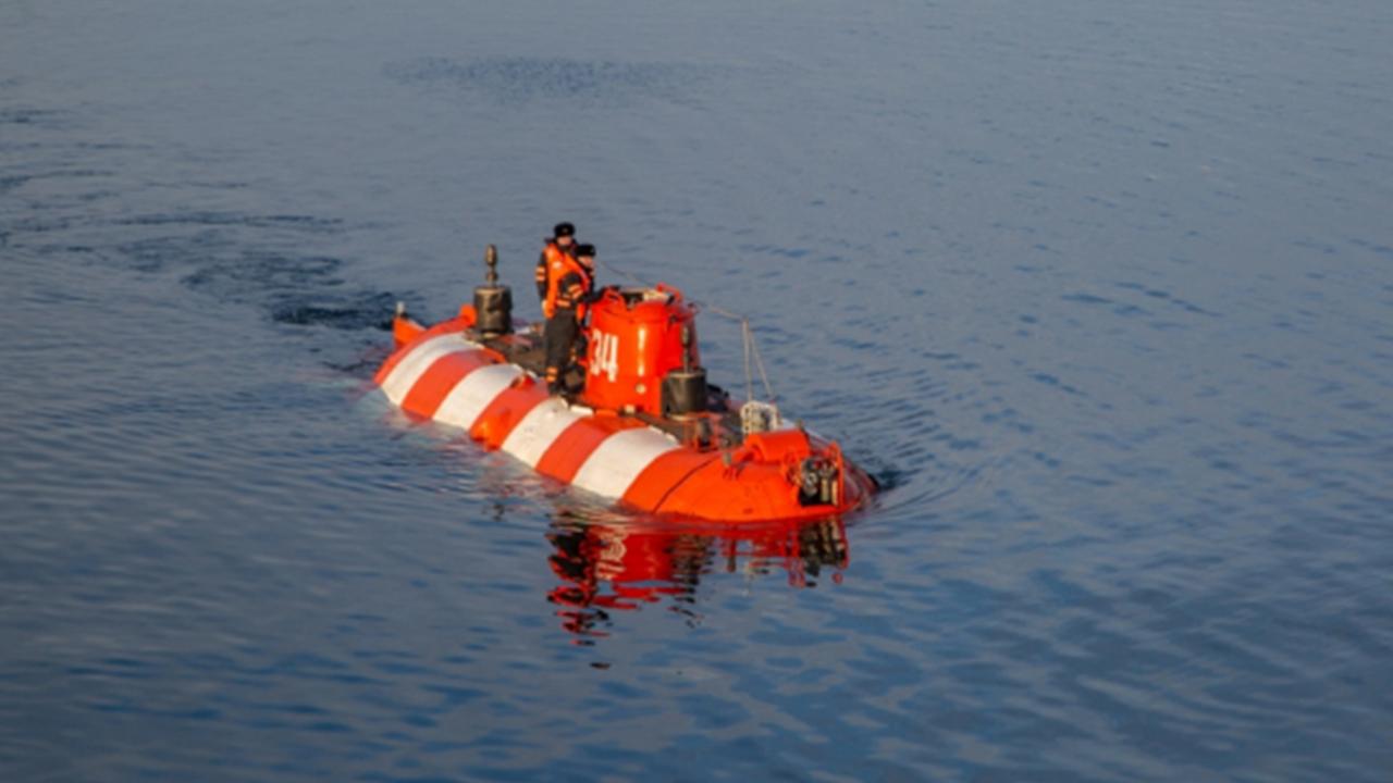 В Баренцевом море прошла тренировка с участием экипажей глубоководных спасательных аппаратов
