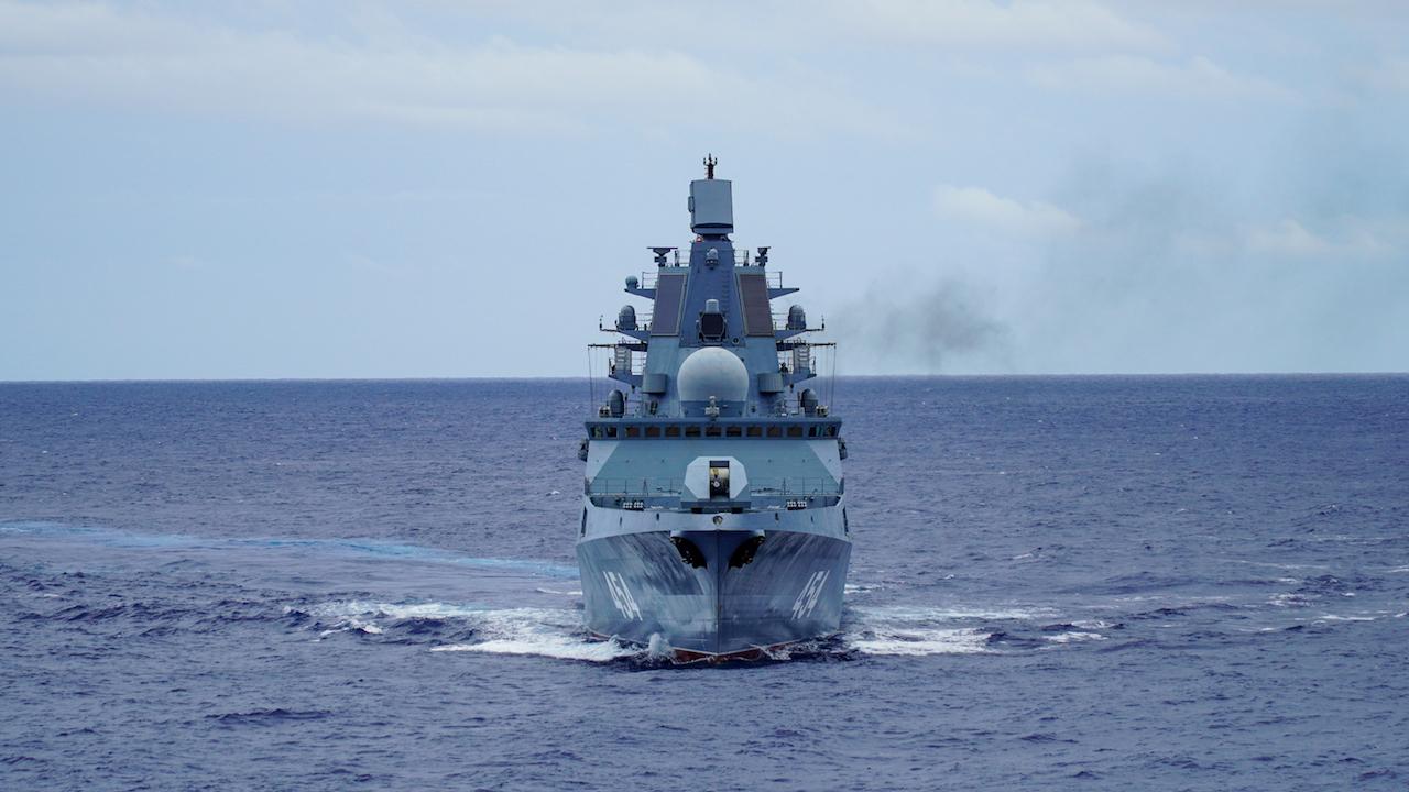 Корабельная ударная группа Северного флота проведет учения в Баренцевом море