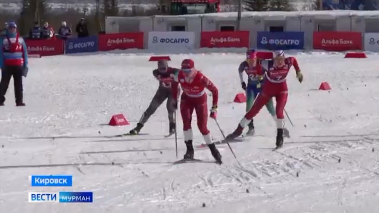 Сильнейшие спортсмены России продолжают выступления в финальном этапе ФосАгро Кубка России по лыжным гонкам
