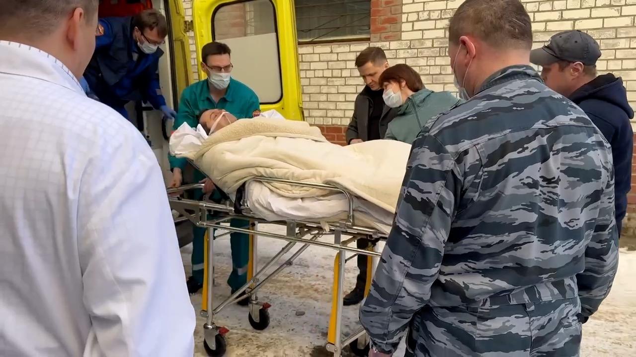 Андрея Чибиса санавиацией доставили в Мурманскую областную больницу
