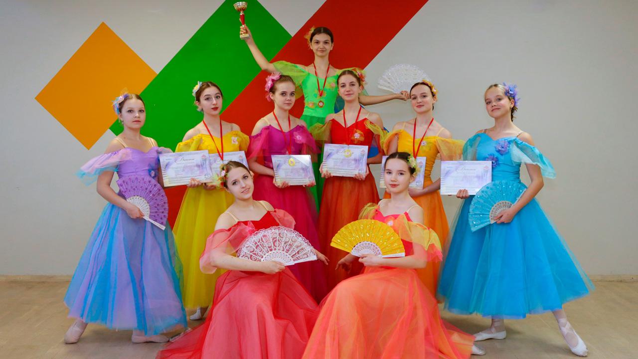 Мурманский ансамбль классического танца &quot;Снежинка&quot; стал лауреатом конкурса-фестиваля &quot;Кремлевские звезды&quot;