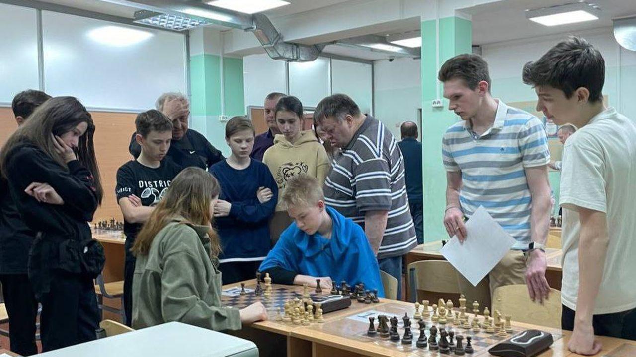 В Мурманске определили сильнейших шахматистов региона 