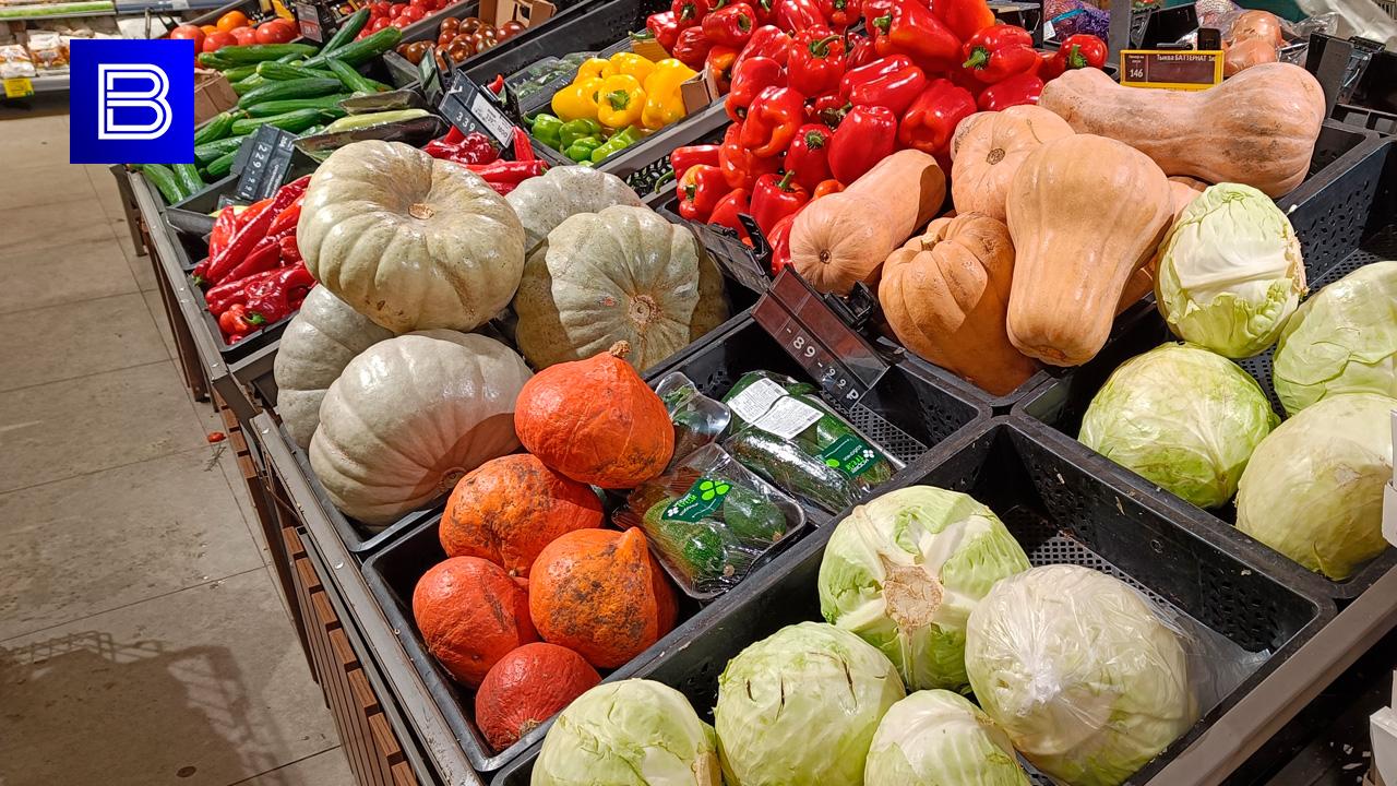 Инфляцию в Мурманской области в апреле замедлил рост предложения овощей и фруктов
