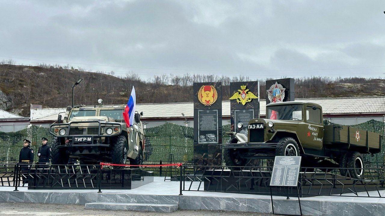 Памятник воинам-автомобилистам открыли в Заозерске