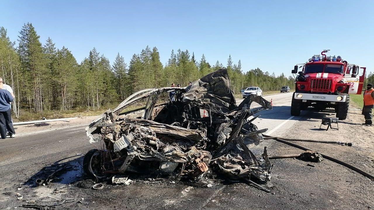 Трое мурманчан погибли в жестком ДТП в Кемском районе Карелии 