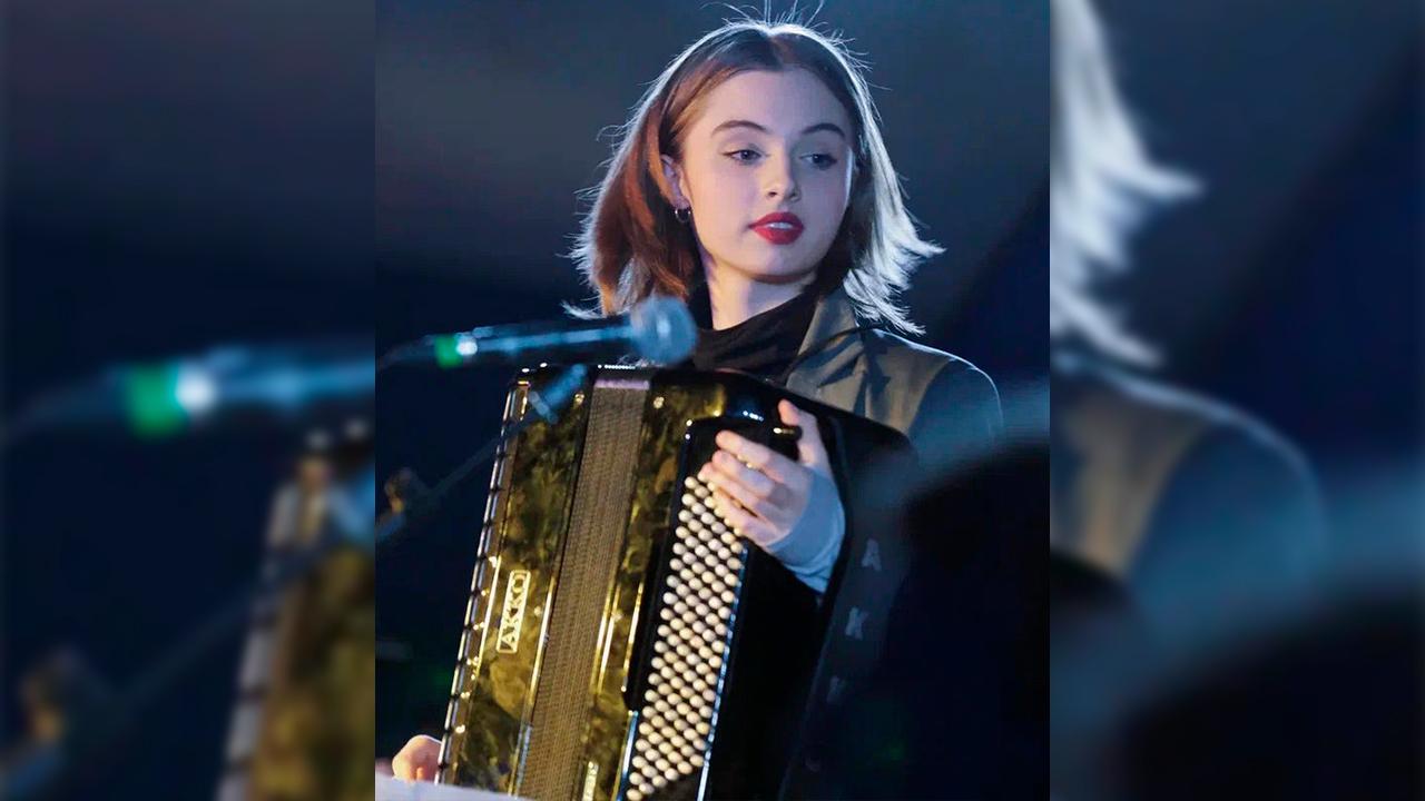 Воспитанницы североморской музыкальной школы выступили на конкурсе Минкульта РФ