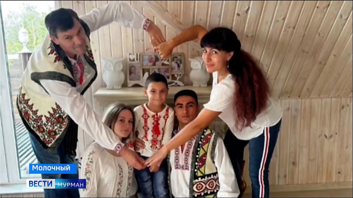 "Семья моя": отправимся в гости в Молочный к Марине и Николаю Молодым