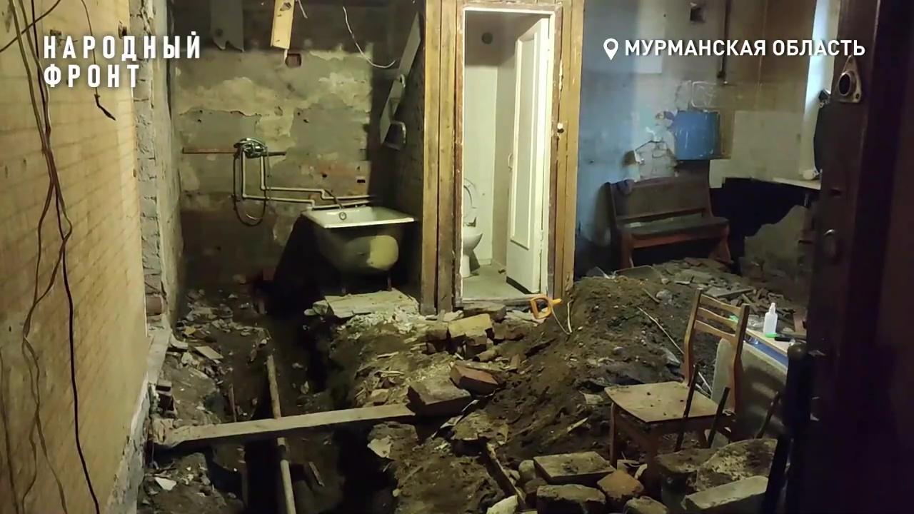 Информацией о непригодных для жизни условиях в мурманской трехэтажке заинтересовались Следком и прокуратура