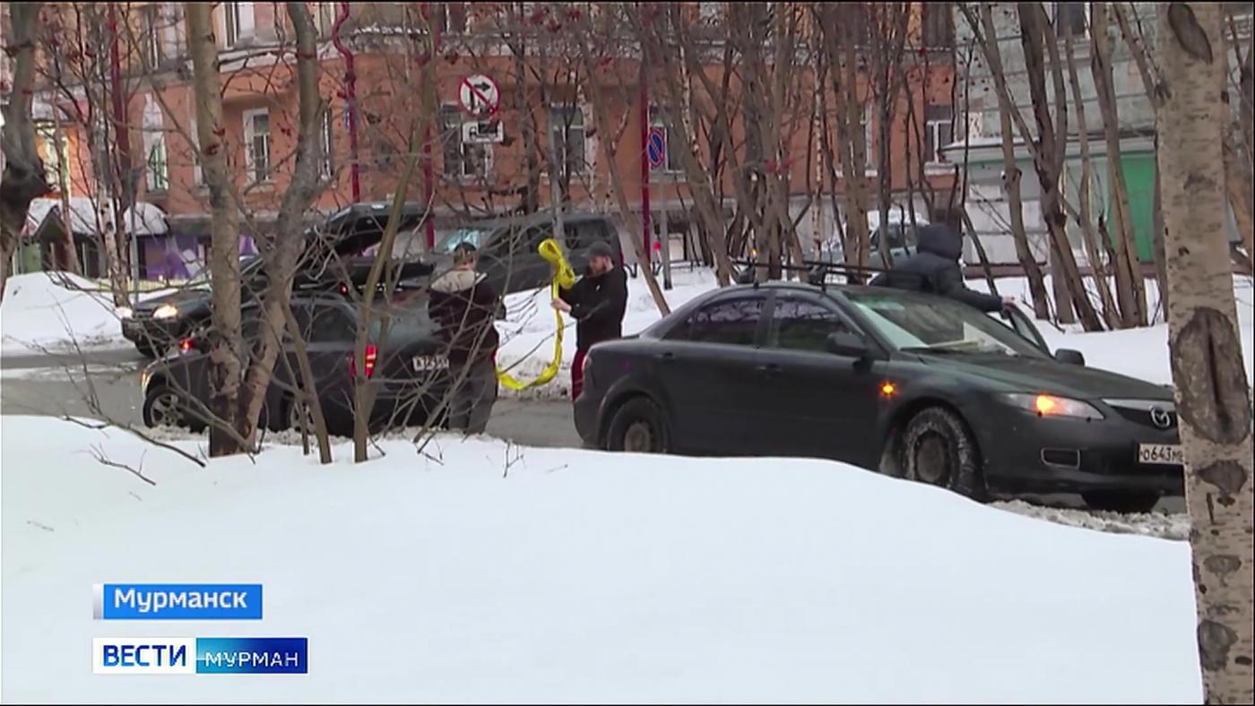 В Мурманске за сутки произошло 16 аварий