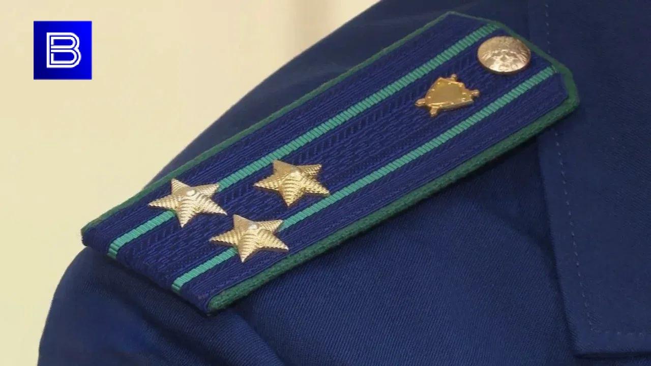 Североморец заключен под стражу за истязание и угрозу убийством матери