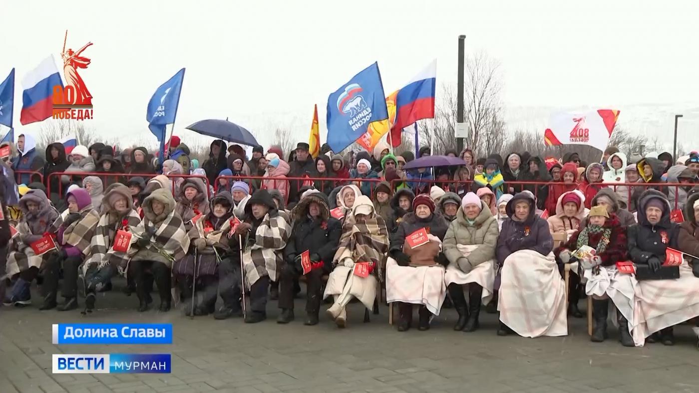 Помнить ради будущих поколений: в Долине Славы в преддверии 80-летия Великой Победы почтили память павших воинов