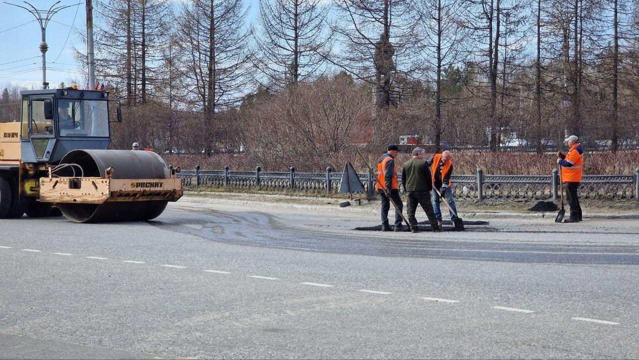 В Мончегорске отремонтируют участки дорог по проспекту Металлургов и на Риж-Губу