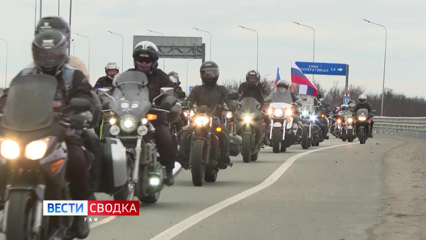 Настает время рычащих байков: как провести мотосезон без травм и кто дискредитирует компанию беспечных ездоков?