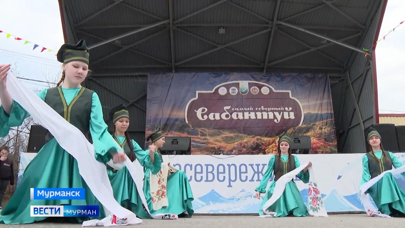 Самый северный Сабантуй: мурманчане познакомились с татарскими обычаями