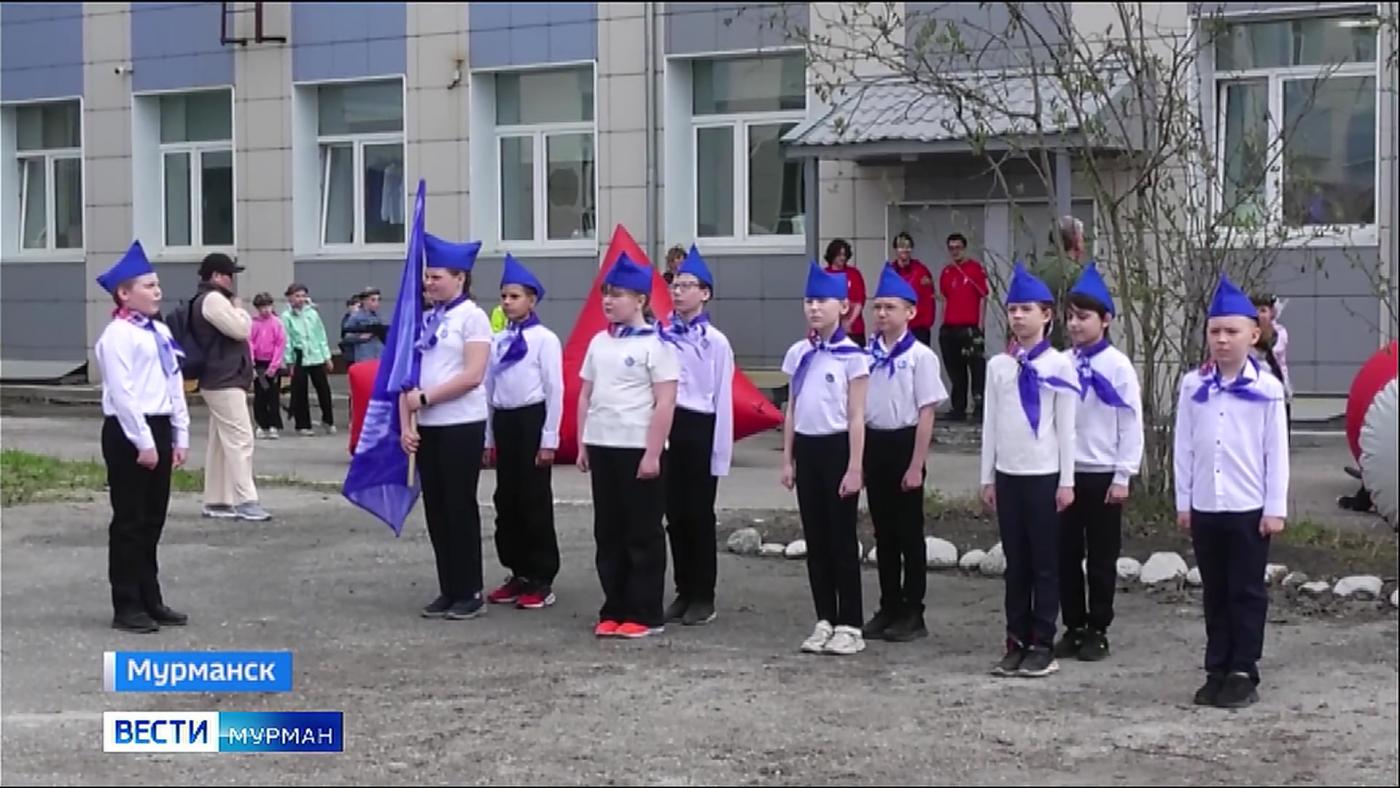 Военно-патриотические игры как 58 лет назад: в Мурманске прошел региональный этап &quot;Зарницы 2.0&quot;