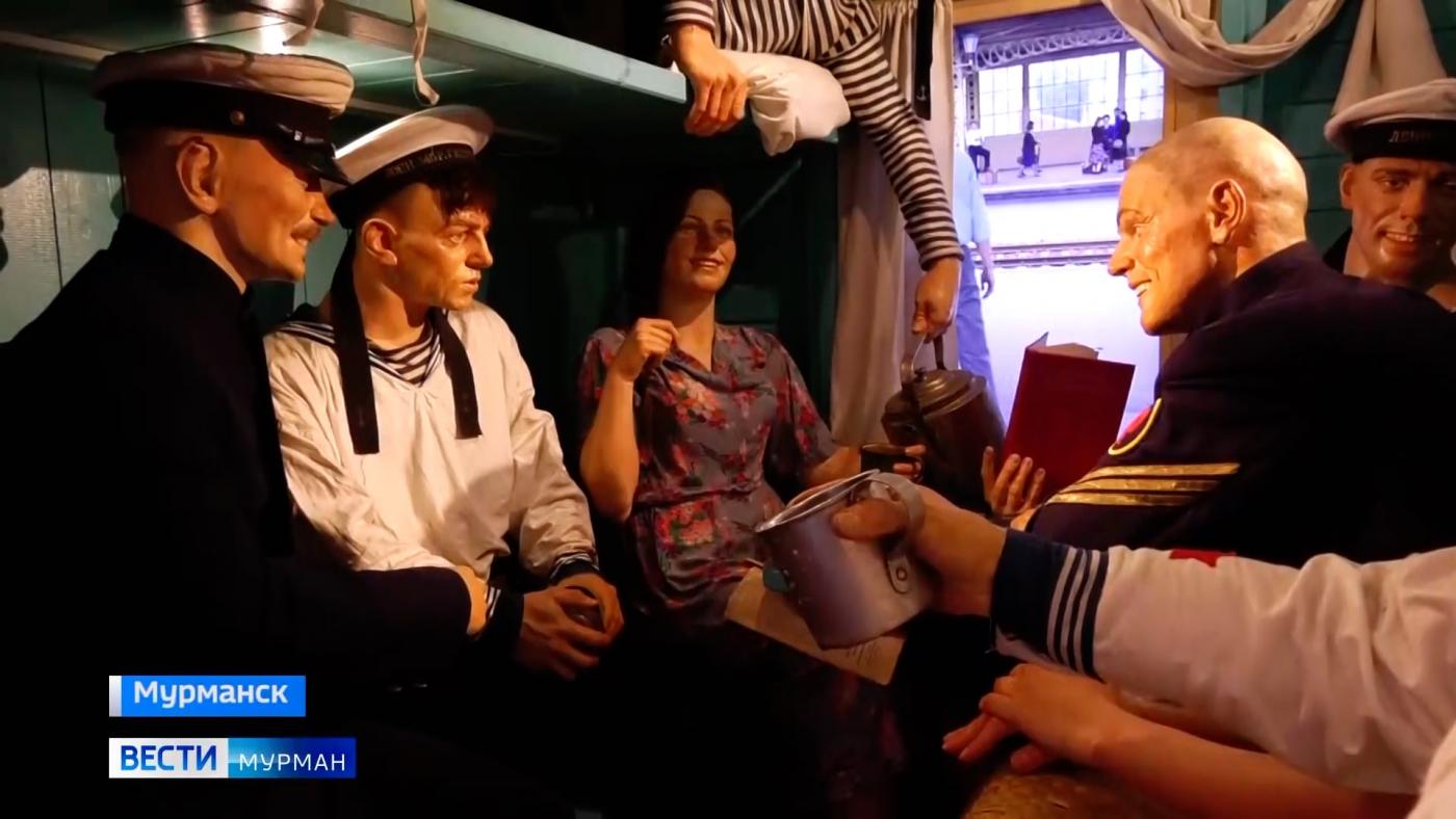 &quot;Поезд Победы&quot; снова в Кольском Заполярье: стоит зайти в вагон, и ты уже среди бойцов Великой Отечественной войны