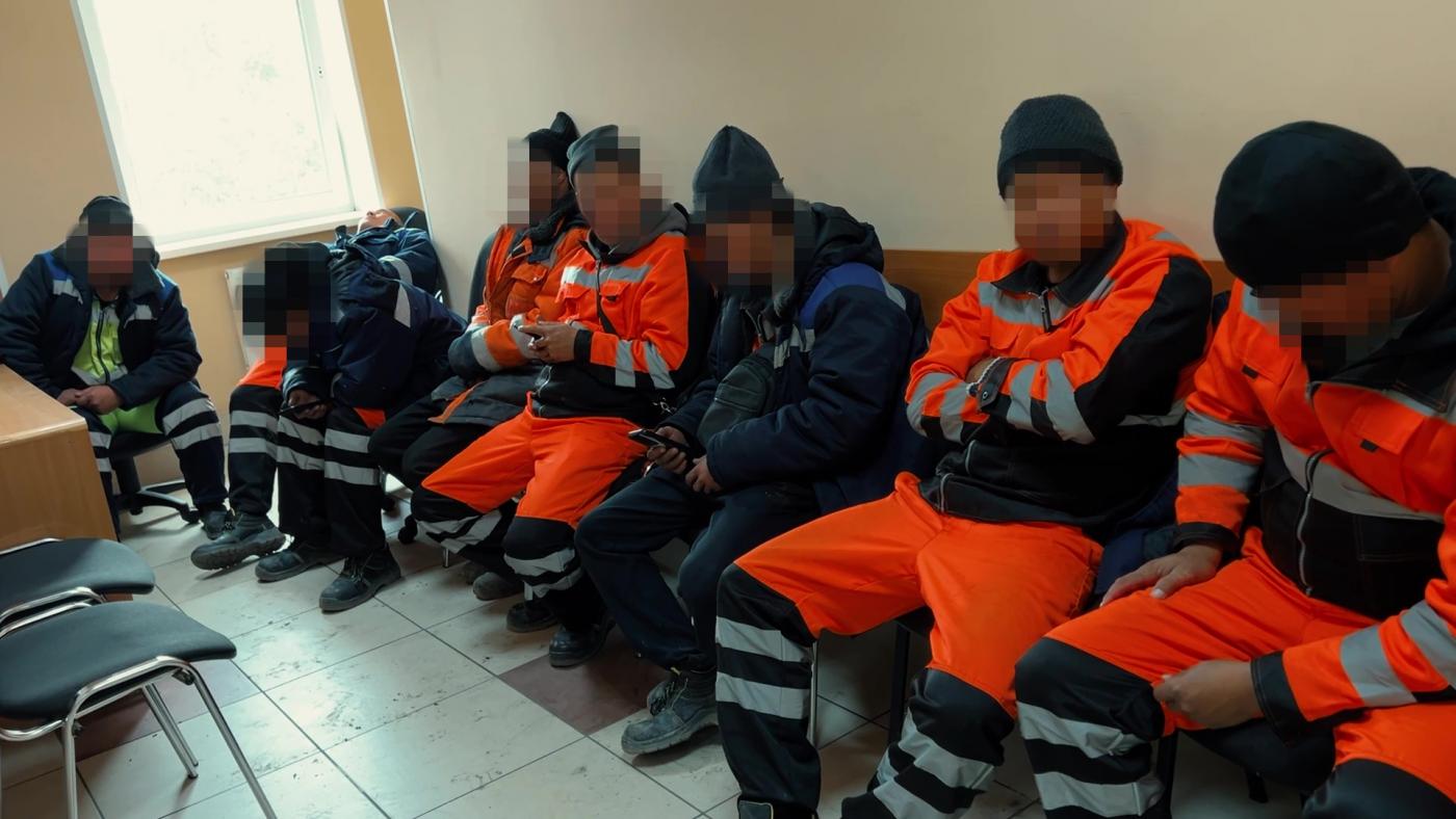Семерых мигрантов, работавших на стройке без патента, задержали в Мурманске