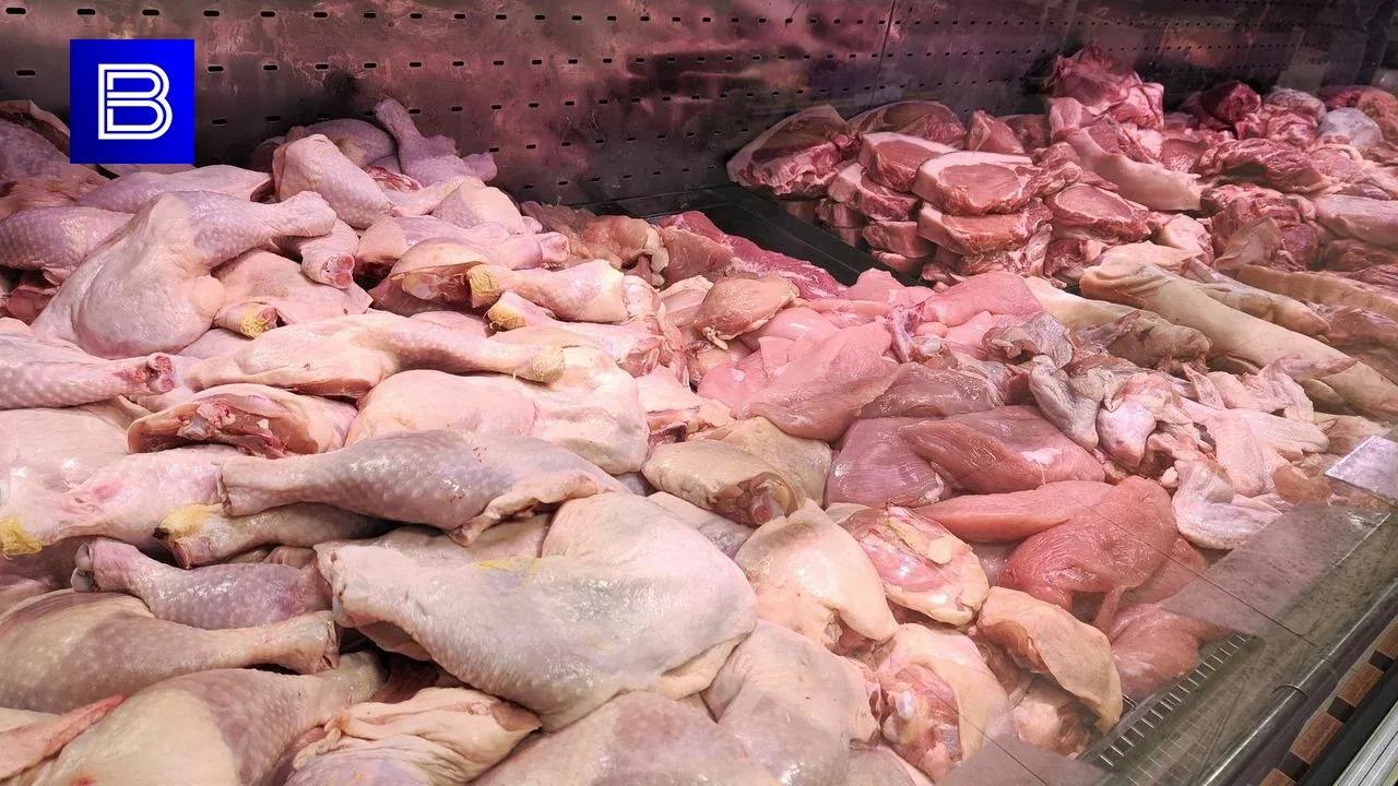Шаурма без документов: Россельхознадзор арестовал мясную и молочную продукцию в кафе Мурманска