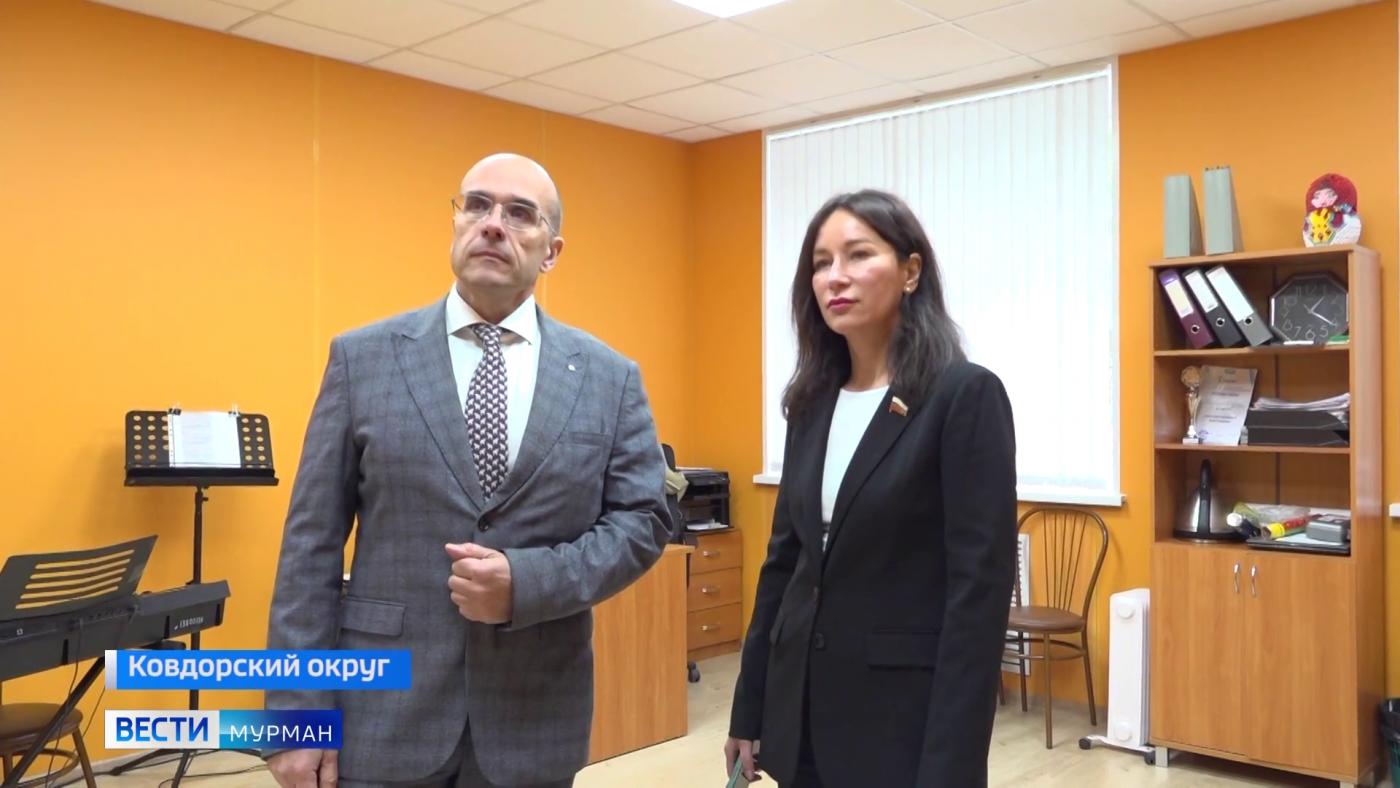 Сенатор Елена Дягилева осмотрела социальные объекты в Ковдорском округе