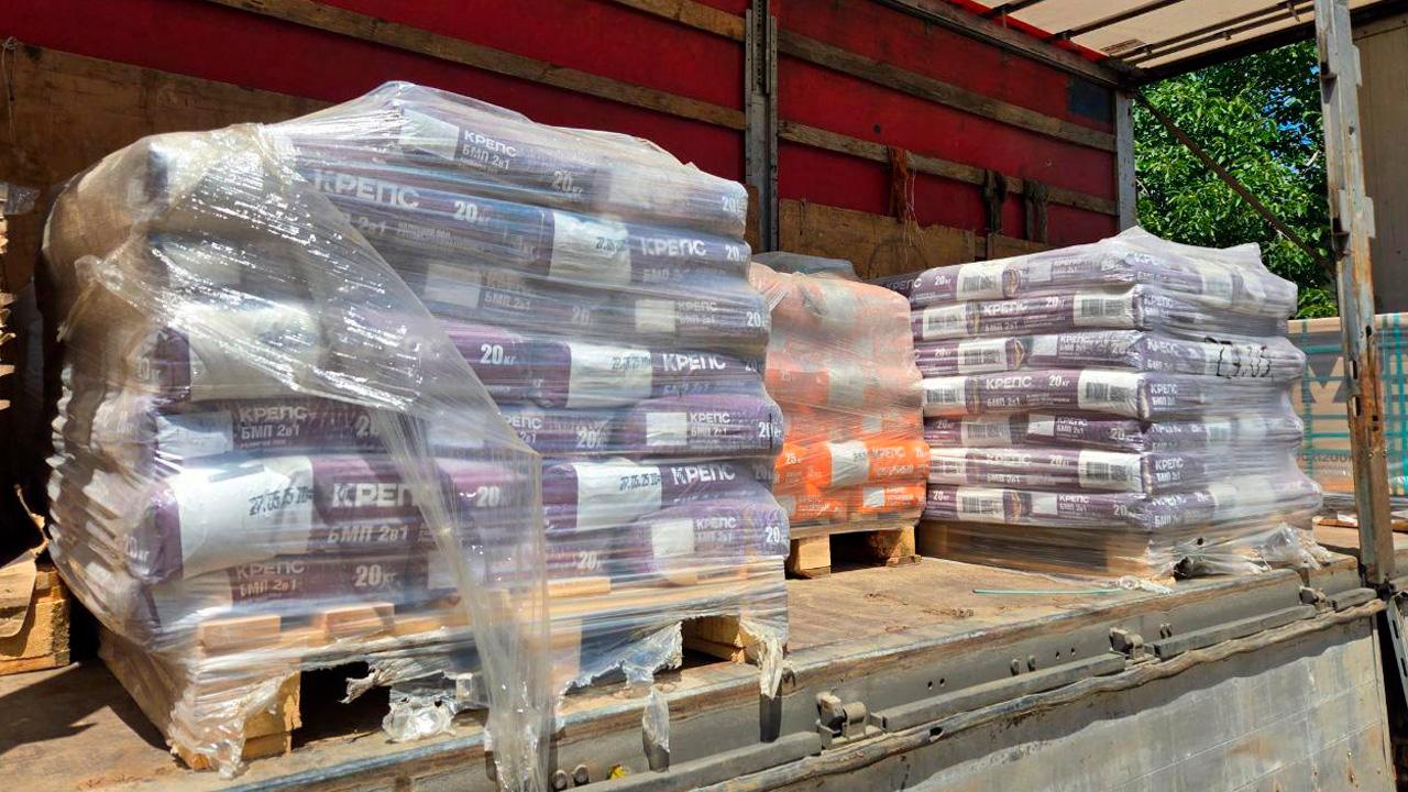 Новая партия стройматериалов из Мурманской области поступила в приморские &quot;СОПКИ&quot;
