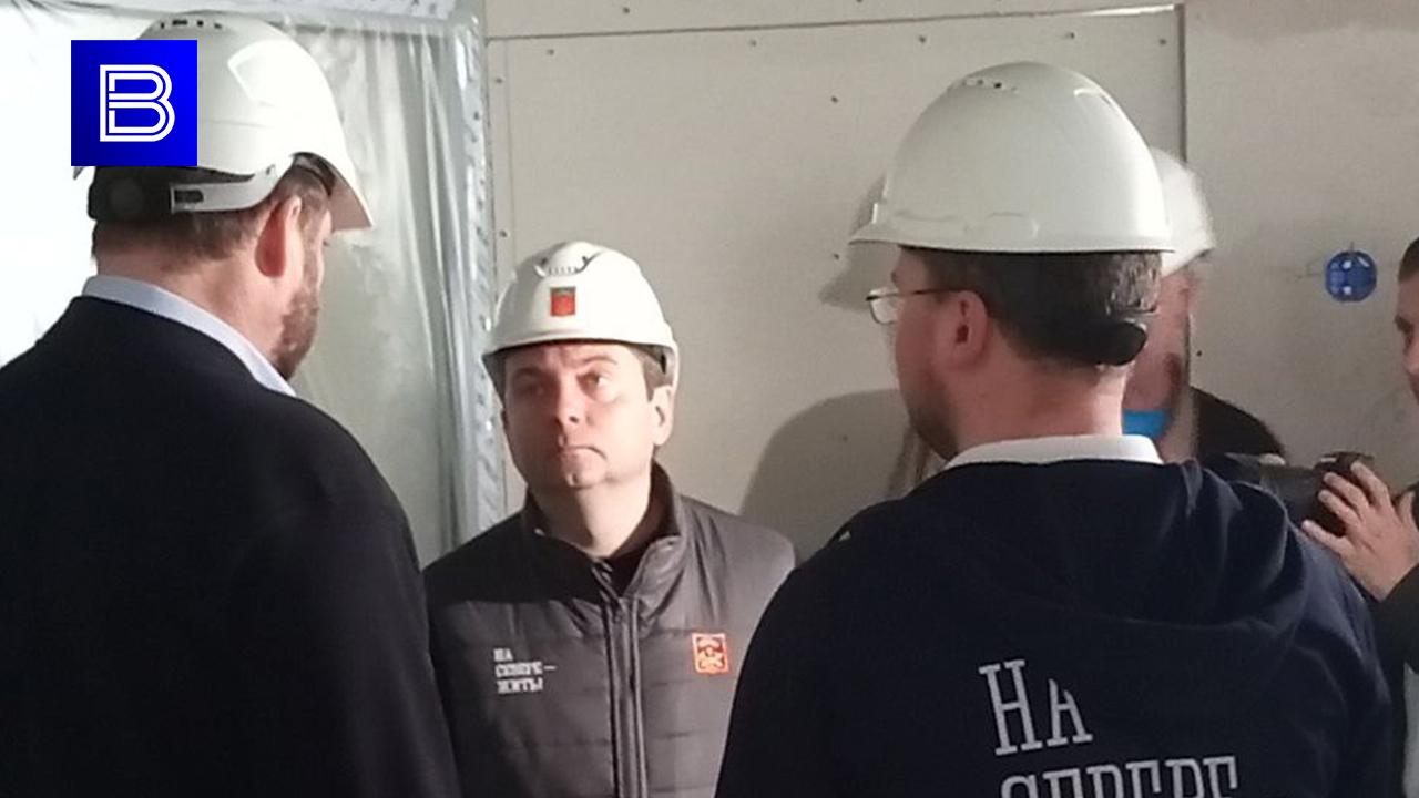 Андрей Чибис проверил ход строительства ФОКа и Центра культурного развития в Мурманске