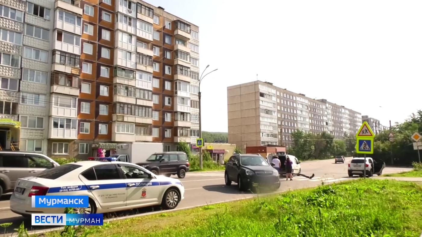 Нетрезвый водитель спровоцировал аварию на Кольском проспекте в Мурманске