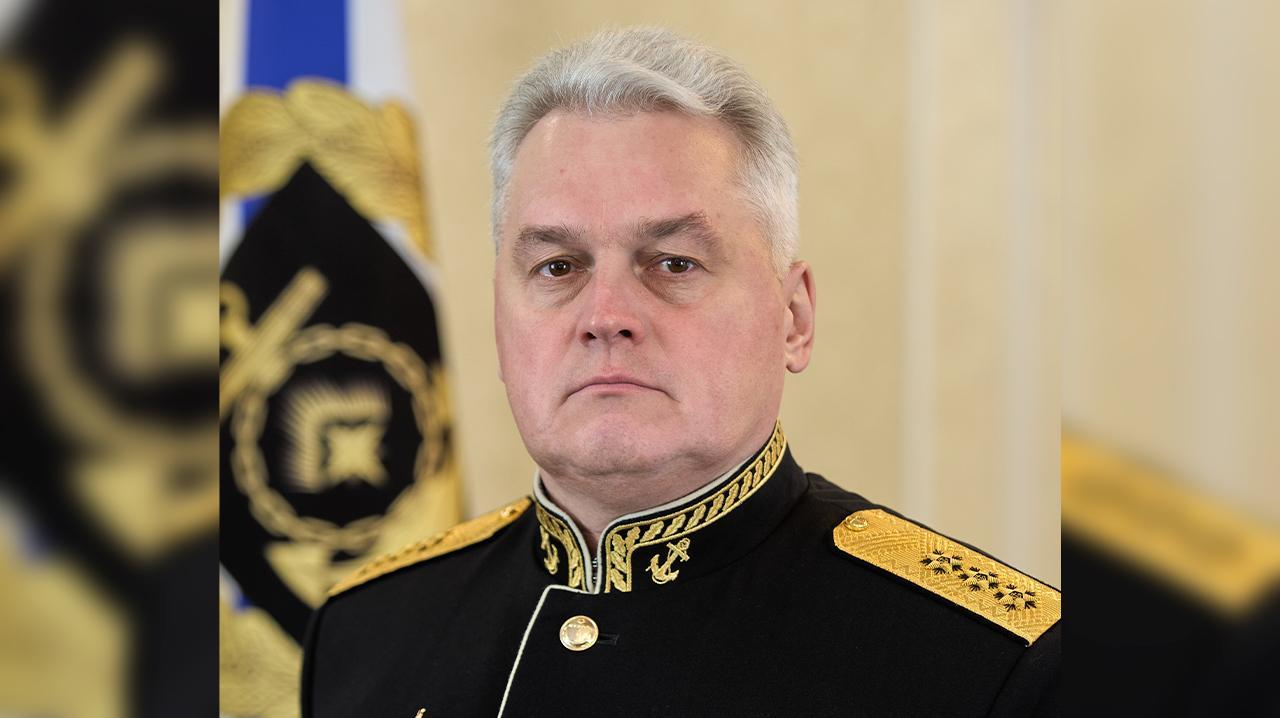 Командующий Северным флотом поздравил военных медиков с профессиональным праздником