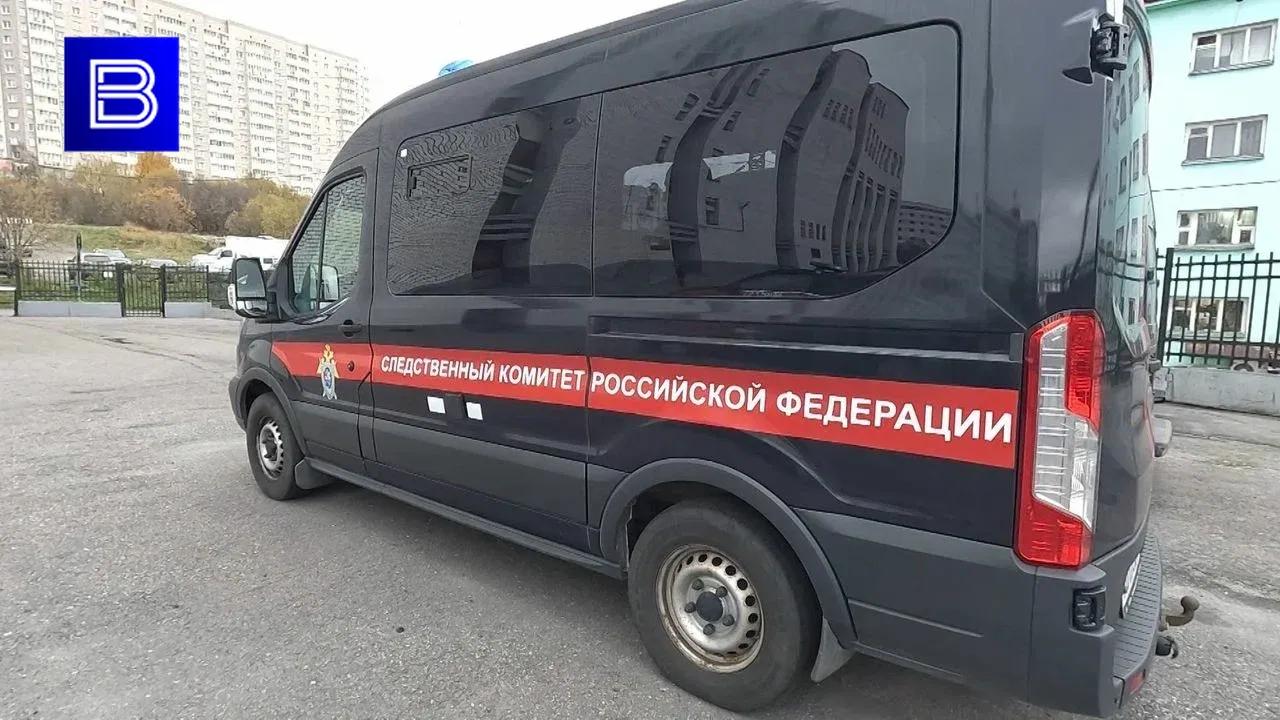Причины смерти двух мурманчан в салоне автомобиля выясняют в Следкоме