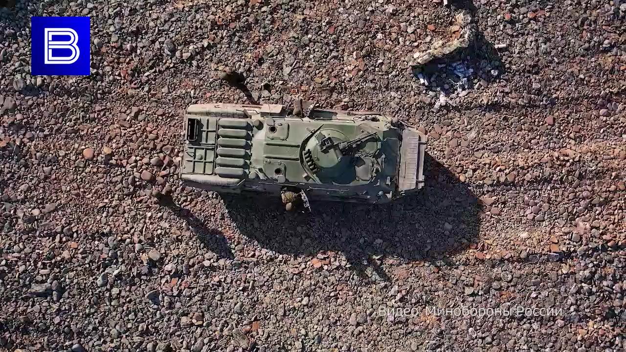 Морские пехотинцы во время учений &quot;Запад-2025&quot; отбили у условного противника побережье полуострова Средний