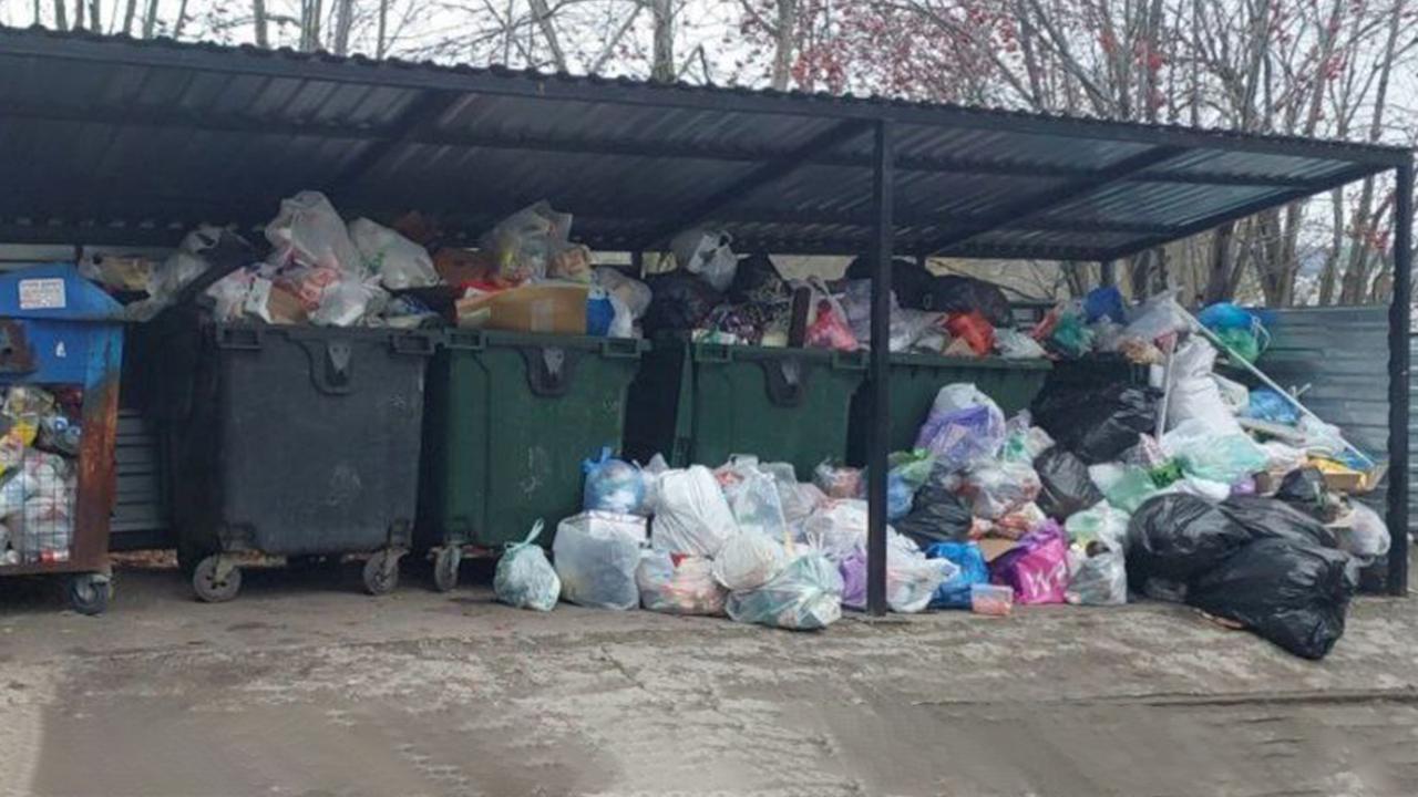 Системный контроль за вывозом мусора выстроен в Мурманске – Иван Лебедев