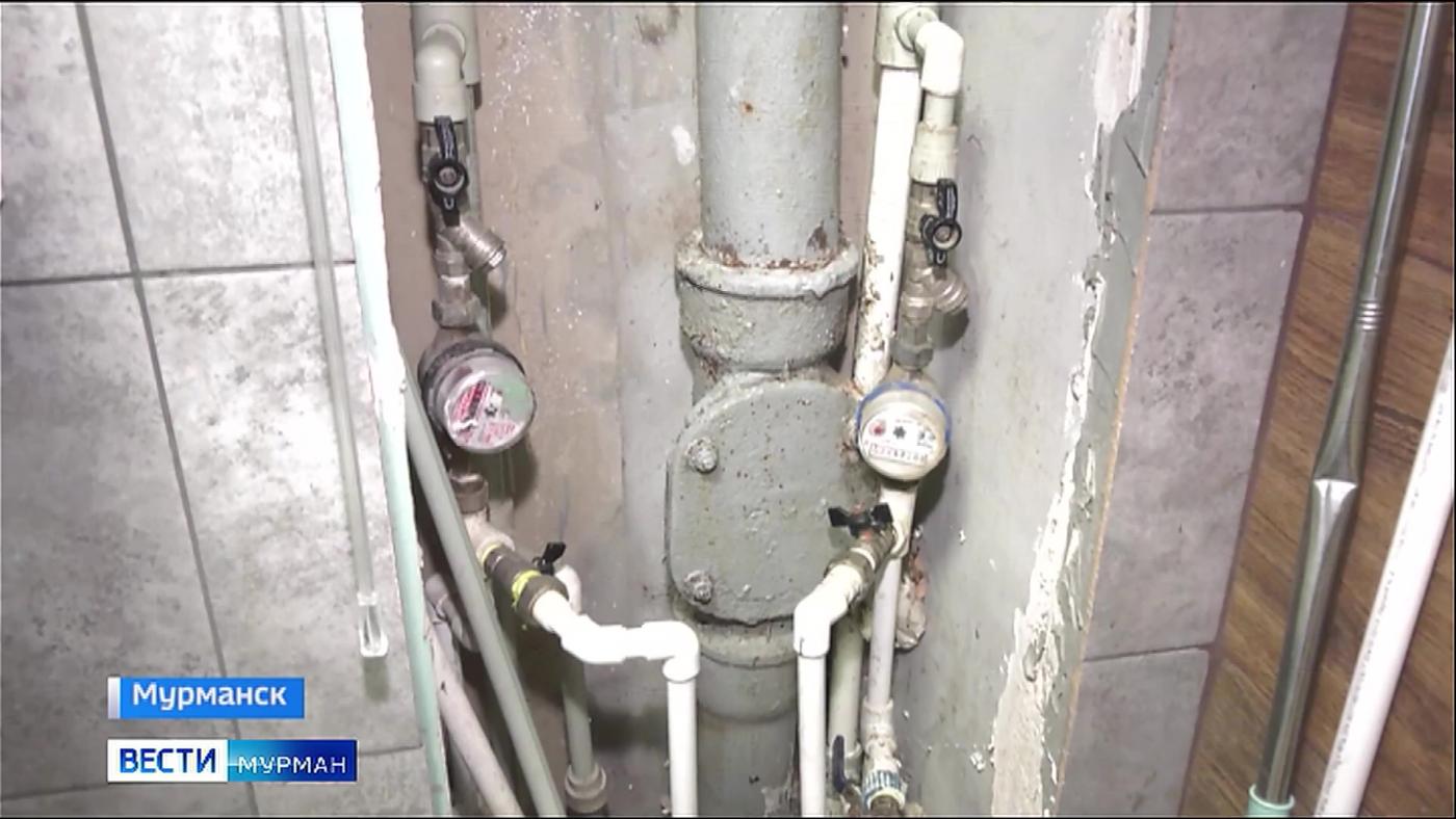 Коммунальная беда длиной в пять месяцев: мурманчане на улице Гагарина остались без холодной воды