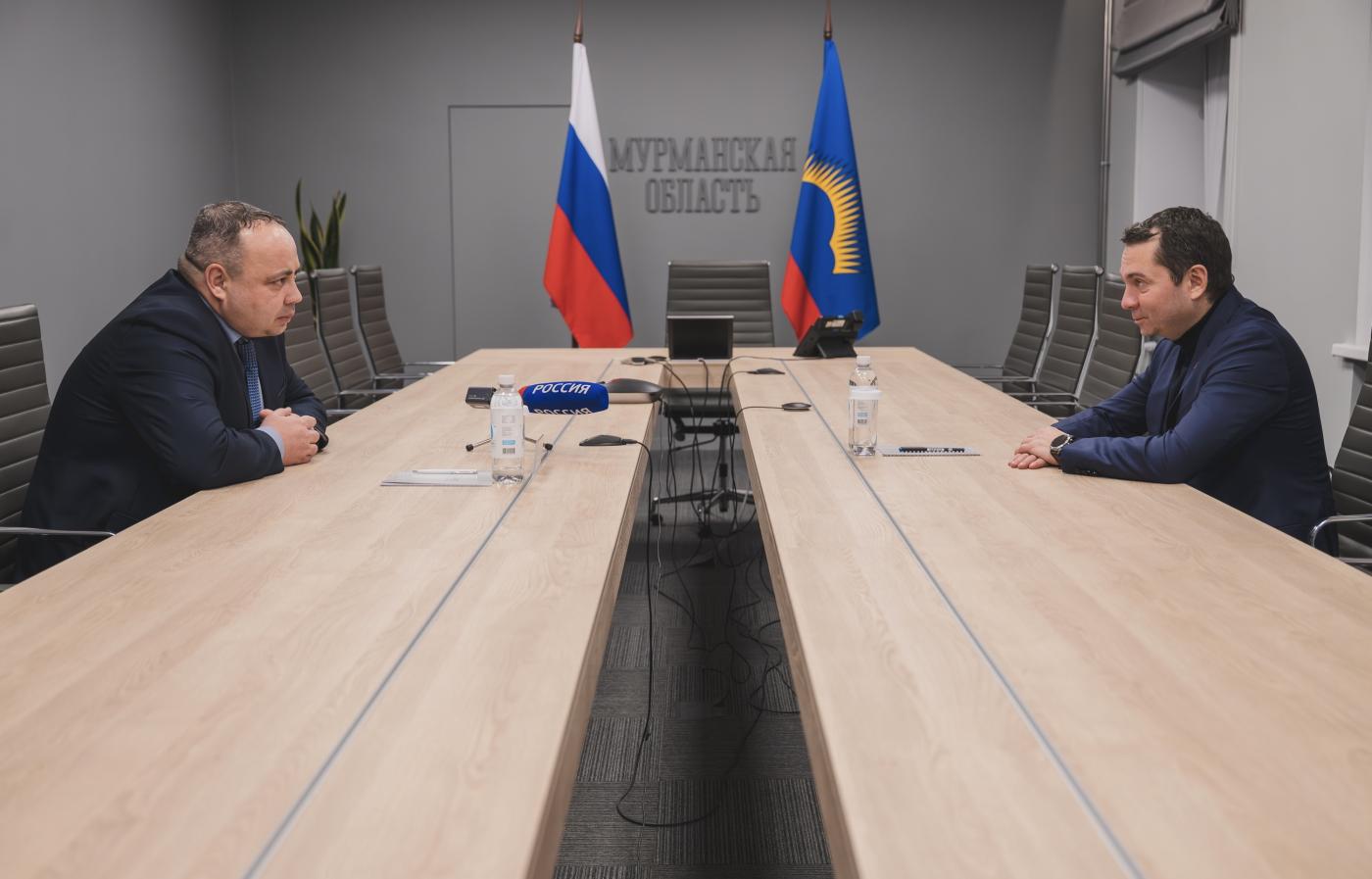 Андрей Чибис начальнику Мурманской таможни: ваша служба важна для развития СМП и региона