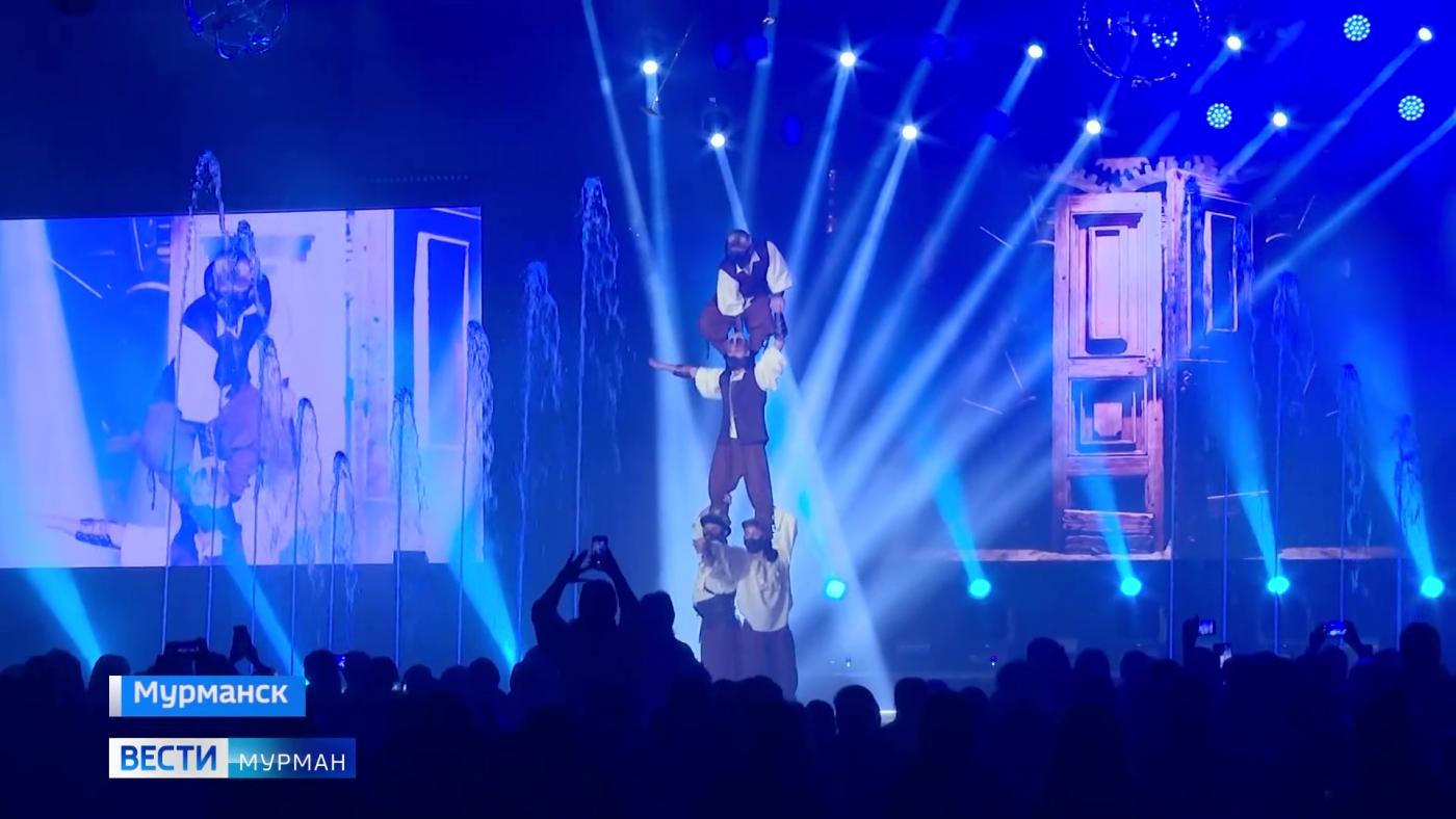 Более 20 тысяч ребят Мурманской области станут гостями на губернаторских елках 