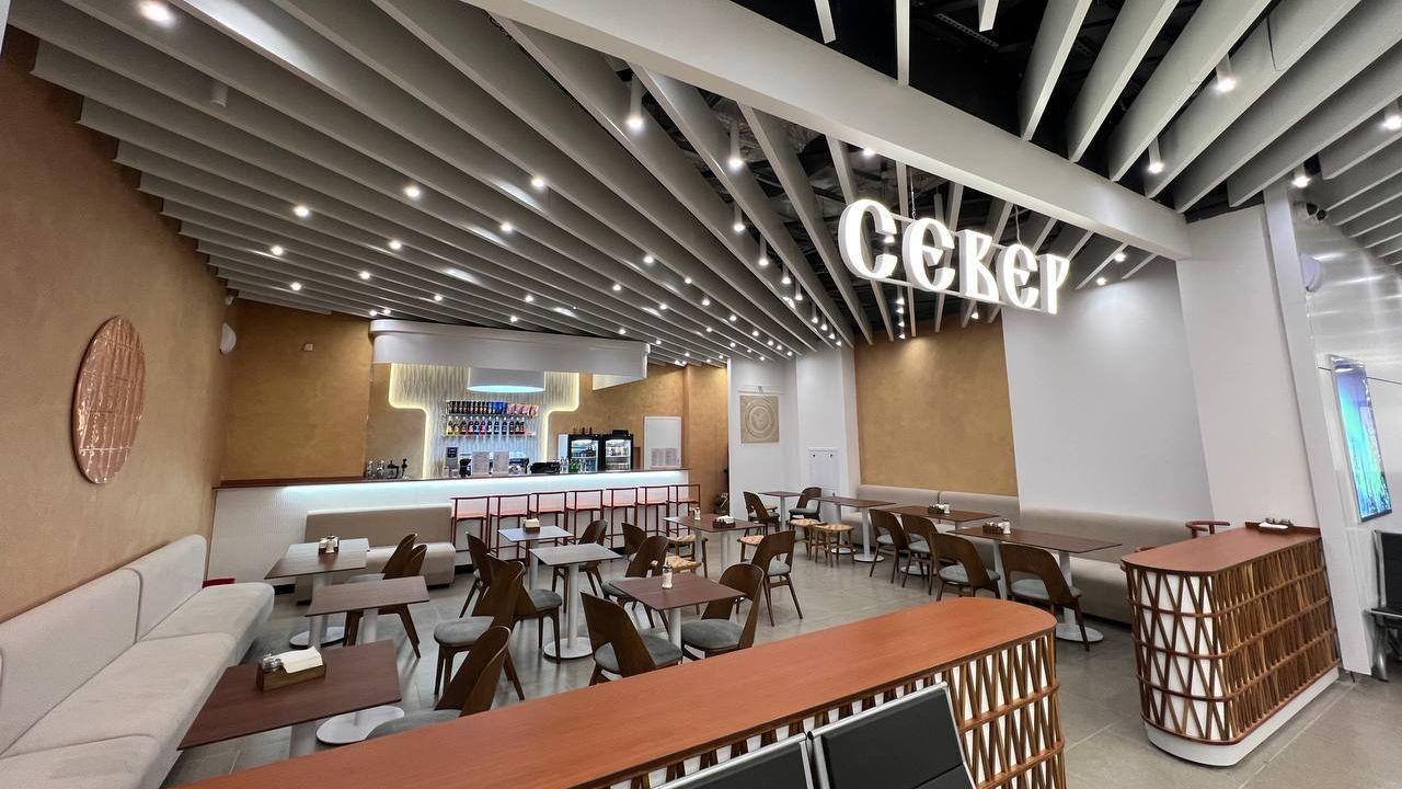 В аэропорту Мурманска появились новые точки общепита