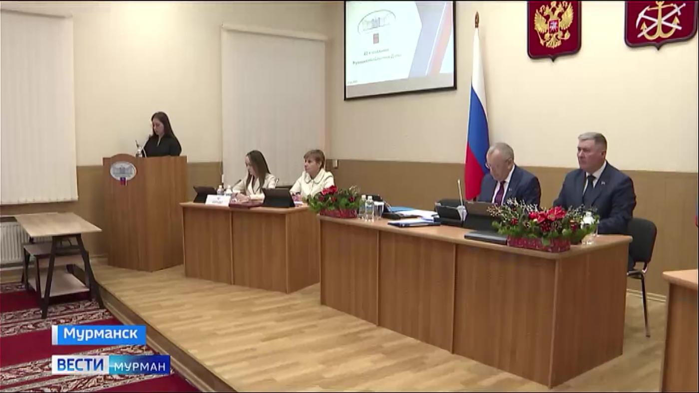 На выплаты бюджетникам к Новому году выделили свыше 3,5 млрд рублей в Мурманской области