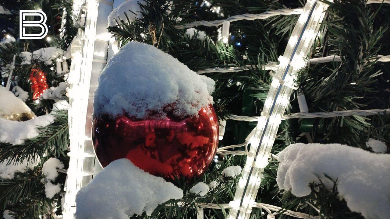 Каток на Ленинградской в Мурманске не могут открыть из-за теплой погоды