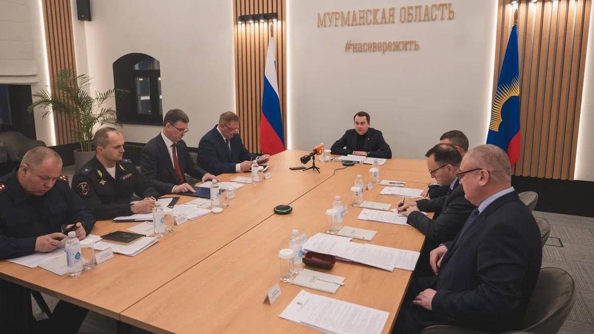 Андрей Чибис поручил усилить безопасность в период новогодних праздников