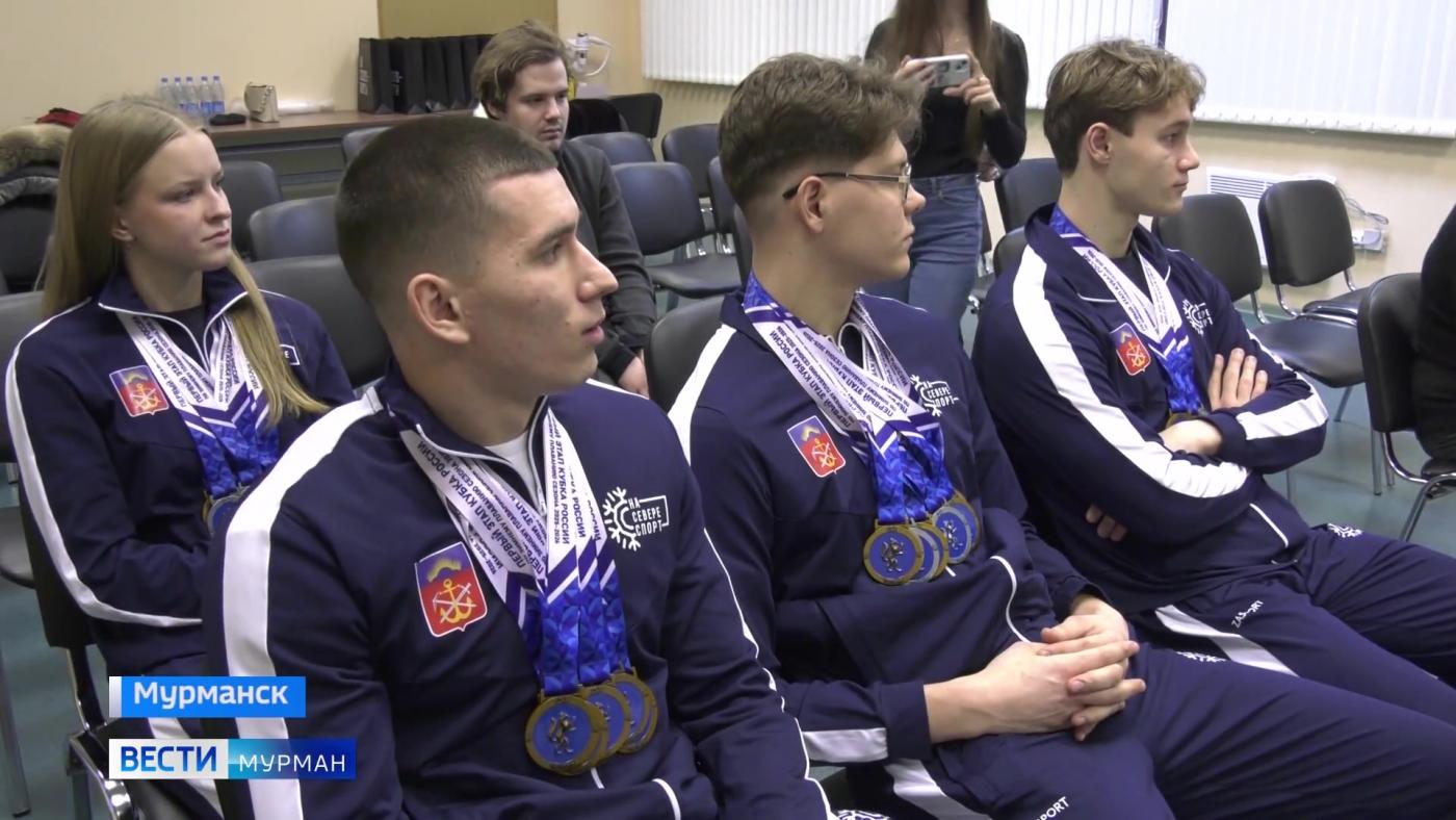 Спортсмены Мурманской области забрали 35 медалей Кубка России по зимнему плаванию